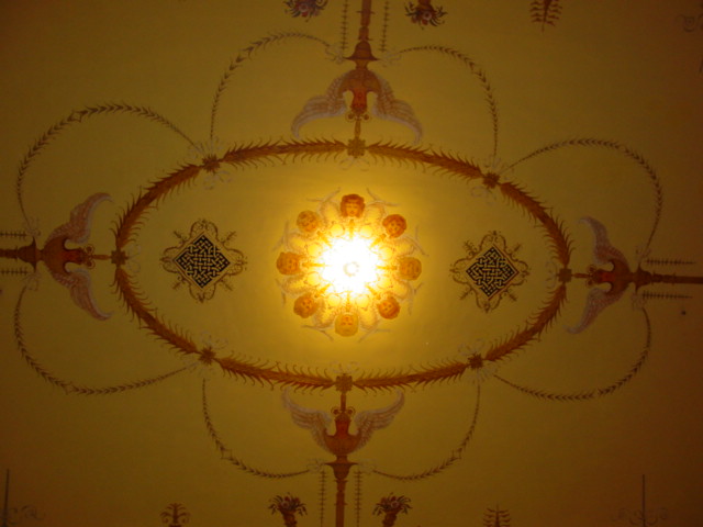 Ceiling light of the Dining Room.